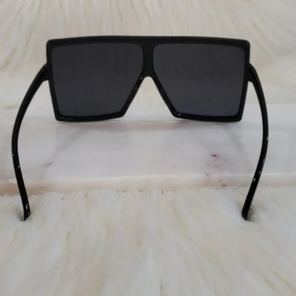 🔥NEW! Oversized Square Sunglasses